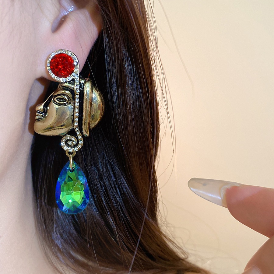 ต่างหูห้อยรูปแกะสลักหน้าคนชนเผ - Y2K Ethnic Fashion บทวิจารณ์และราคา