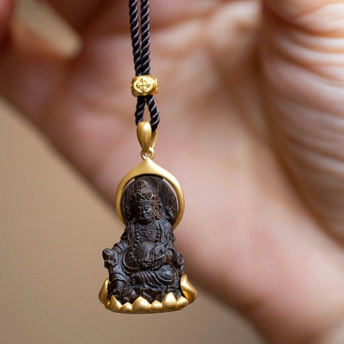 จี้พระพุทธรูปสีเหลืองแห่งความม - Ethnic Fashion Meaning บทวิจารณ์และราคา