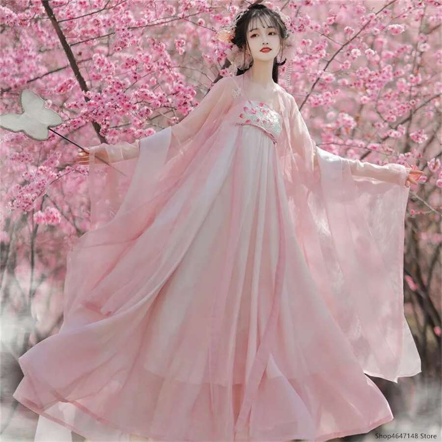 Hanfu จีนแบบดั้งเดิมชุดคอสเพลย - Ethnic Dress Fashion Show บทวิจารณ์และราคา
